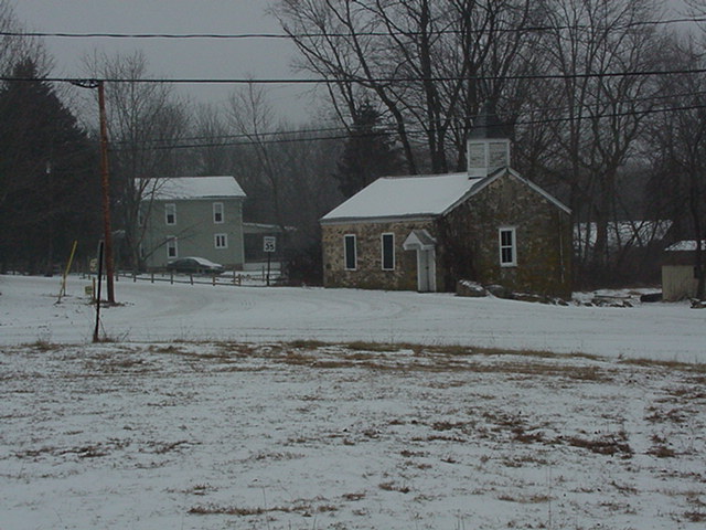 20070214snownewhouse008