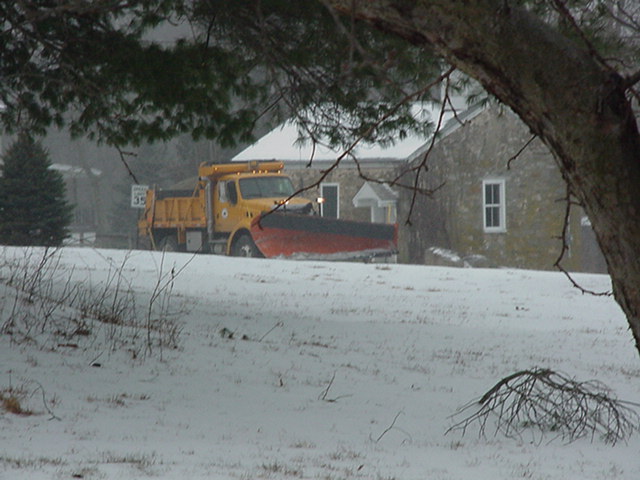 20070214snownewhouse017
